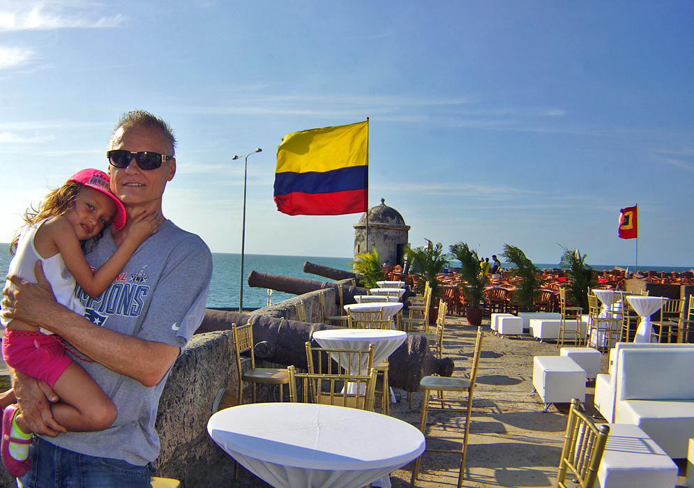Outdoor restaurant in Cartagena with ocean view