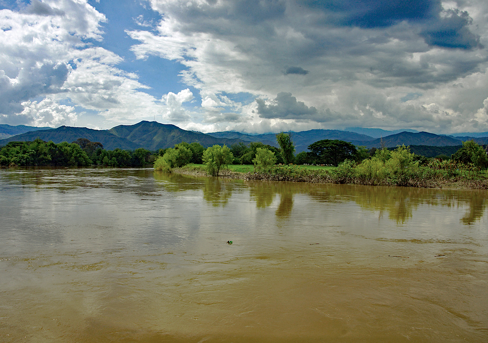 The brown Cauca River
