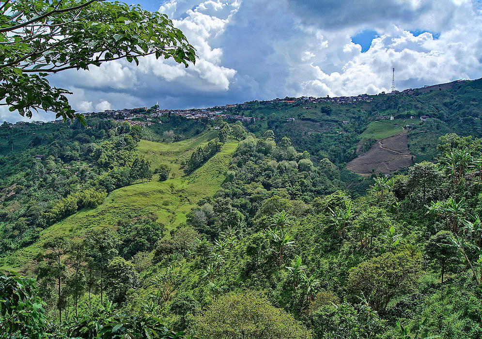 Looking west toward Santuario,Colombia