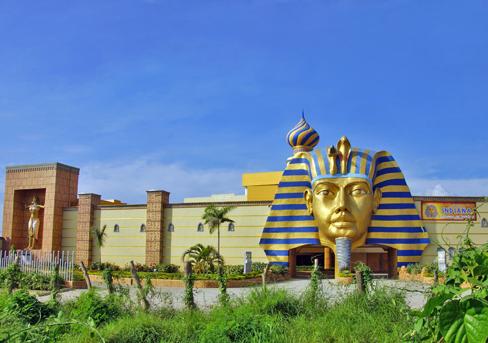 A Colombia motel with an Egyptian style architect 