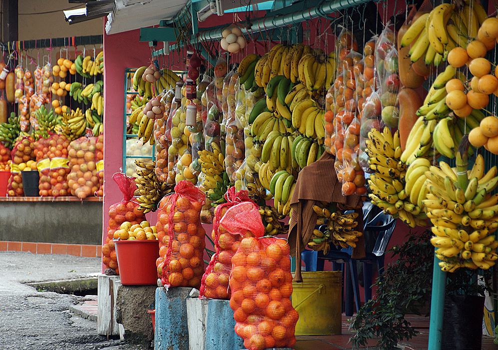 An outdoor fruit stand in Colombia