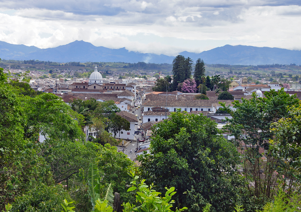 Popayan vista with white buildings and mountains